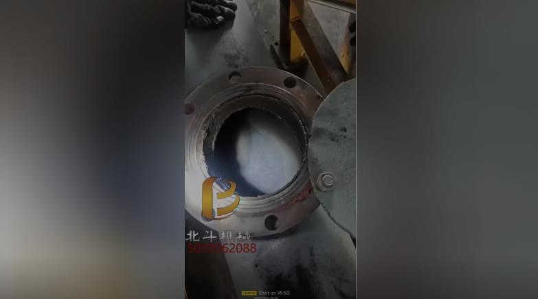 香蕉视频污版机气力输送系统实现远距离的输送作业