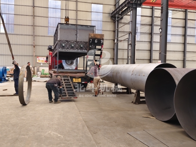 大型料仓装车启运确保交付无忧