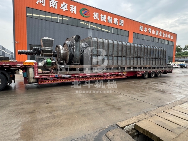 承载信任,即刻启程!连续香蕉视频污版机装车现场